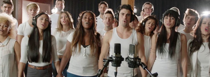 'Dreamland', después de dos años guardada en la recámara, no consiguió el tan promocionado éxito